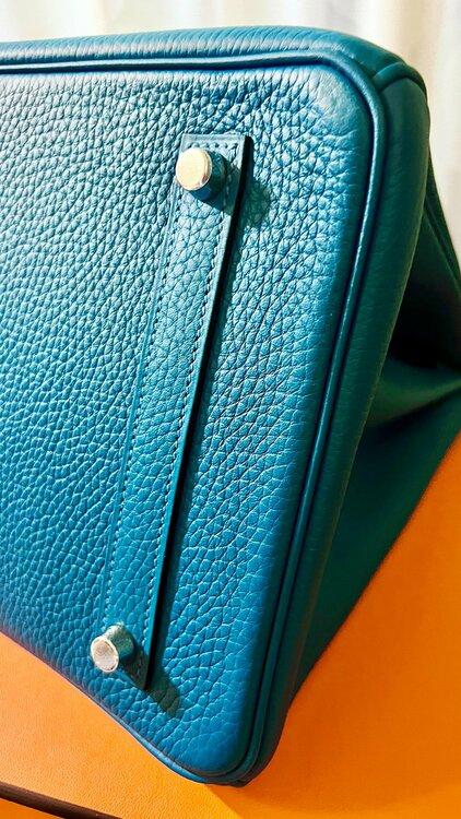 バーキン35cm（ブランドバッグ）の商品画像 - 査定依頼日：2025年12月10日 - 最高査定価格：1,600,000円