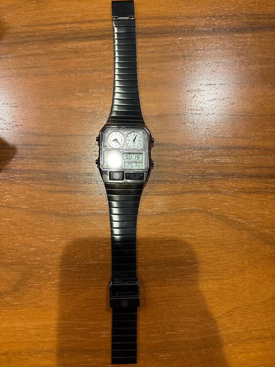 シチズン　ムーブメントインモーション（高級時計）の商品画像 - 査定依頼日：2025年1月19日 - 最高査定価格：5,100円