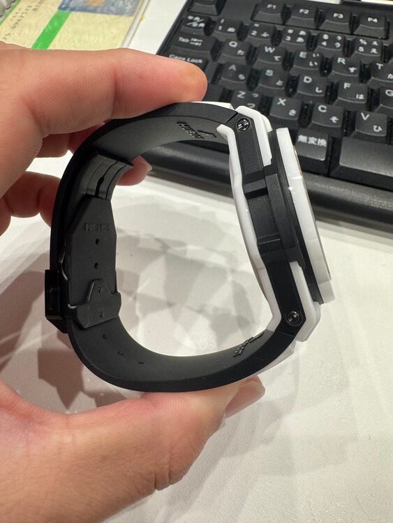 ウブロ ビックバン （高級時計）の商品画像 - 査定依頼日：2025年5月12日 - 最高査定価格：1,800,000円