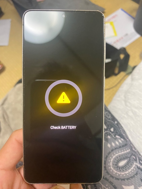 SC-51B（スマホ）の商品画像 - 査定依頼日：2026年9月18日 - 最高査定価格：100,000円