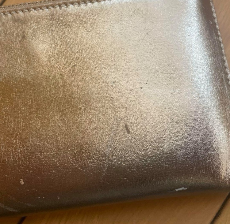 ペンケース（ブランド財布・小物）の商品画像 - 査定依頼日：2025年6月30日 - 最高査定価格：1,000円