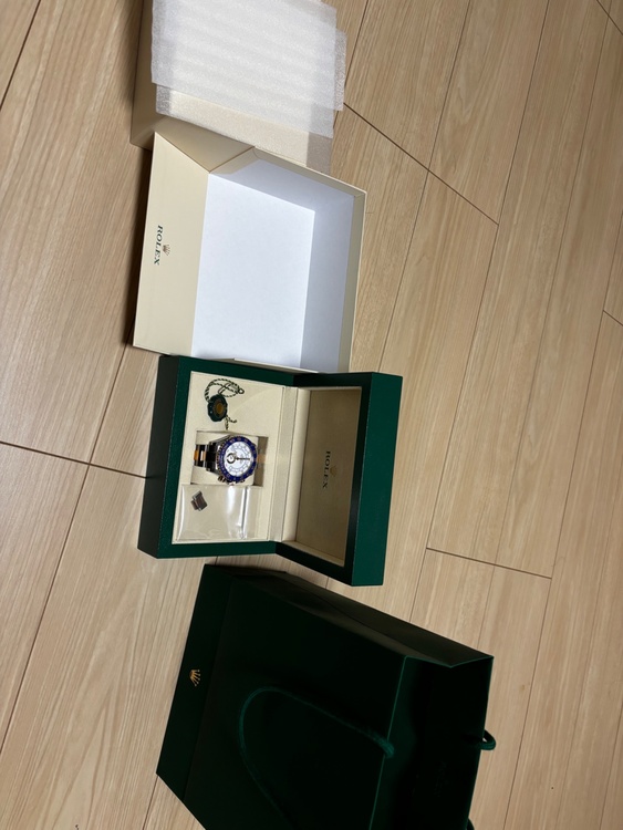 ヨットマスター2 （高級時計）の商品画像 - 査定依頼日：2026年2月9日 - 最高査定価格：3,750,000円