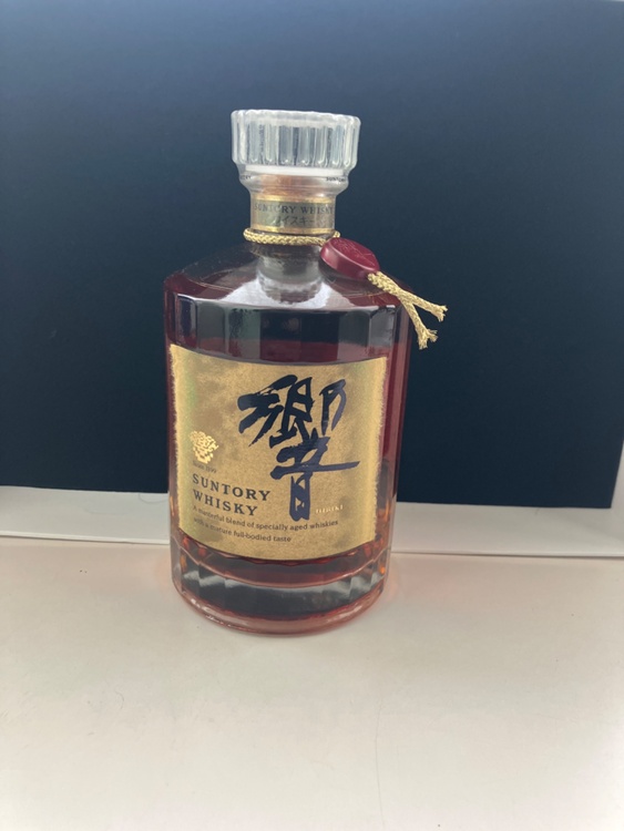 ウイスキー サントリー響（お酒）の商品画像 - 査定依頼日：2026年5月31日 - 最高査定価格：36,000円