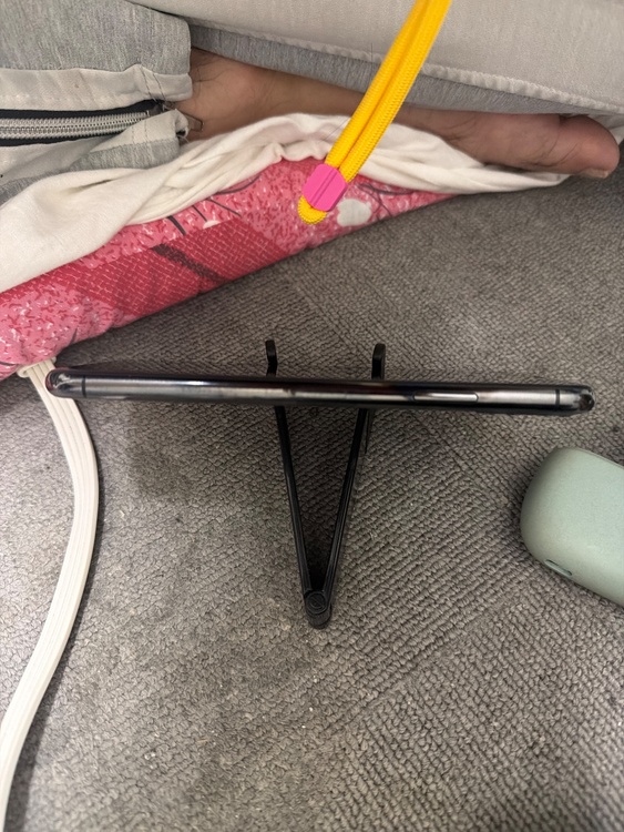 iPhone11 Pro Max 256GB docomo（スマホ）の商品画像 - 査定依頼日：2026年3月7日 - 最高査定価格：27,000円