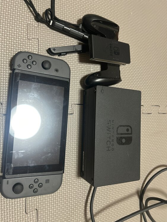 任天堂Switch（ゲーム機本体・ゲームソフト）の商品画像 - 査定依頼日：2025年4月28日 - 最高査定価格：14,000円