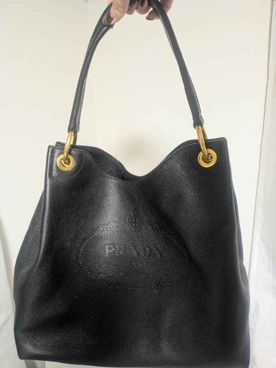 プラダ  （ブランドバッグ）の商品画像 - 査定依頼日：2025年10月26日 - 最高査定価格：110,000円