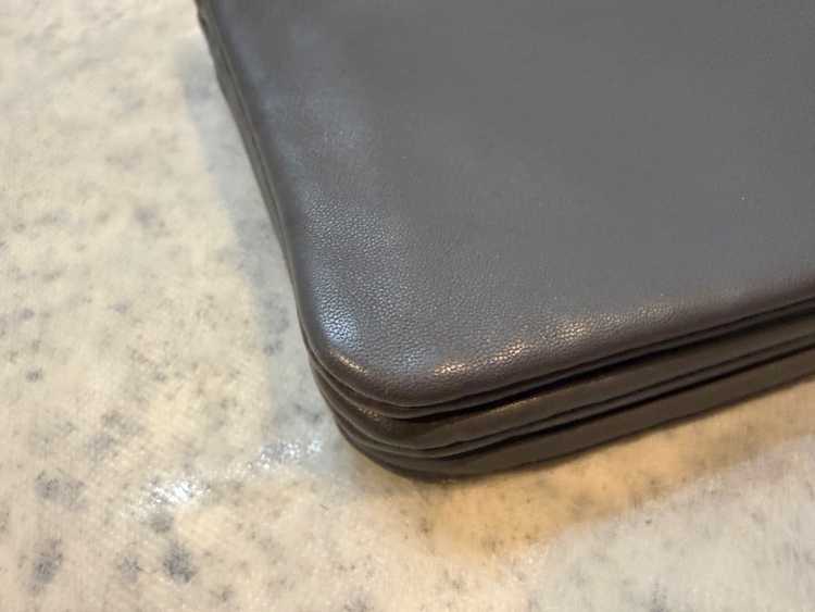 CELINE セリーヌ トリオ ショルダーバッグ レザー（ブランドバッグ）の商品画像 - 査定依頼日：2026年5月29日 - 最高査定価格：50,000円