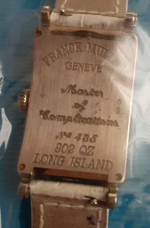 フランクミュラー ロングアイランド 902QZ　ｋ18（高級時計）の商品画像 - 査定依頼日：2025年3月13日 - 最高査定価格：450,000円