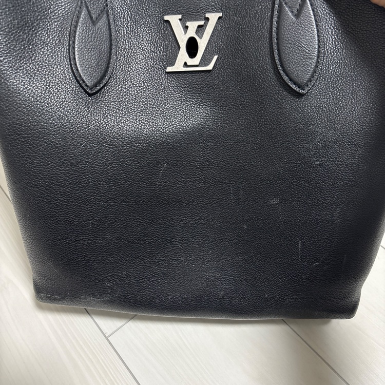 カバ（ブランドバッグ）の商品画像 - 査定依頼日：2025年8月3日 - 最高査定価格：100,000円