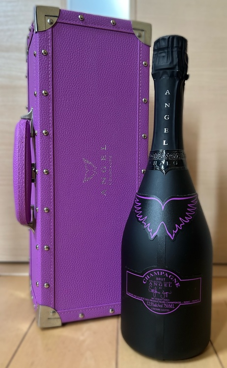 シャンパン シャンパン(その他) （お酒）の商品画像 - 査定依頼日：2026年4月9日 - 最高査定価格：100,000円