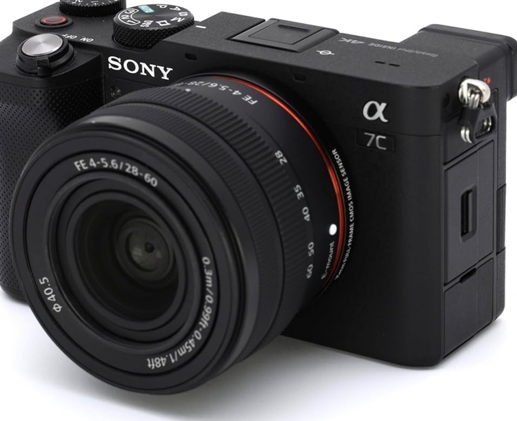 α7c ILCE-7CL B（カメラ）の商品画像 - 査定依頼日：2026年7月25日 - 最高査定価格：120,000円