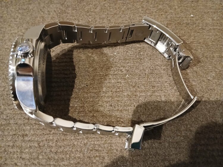 シードゥエラー ディープシー ブラック（高級時計）の商品画像 - 査定依頼日：2026年2月7日 - 最高査定価格：1,450,000円