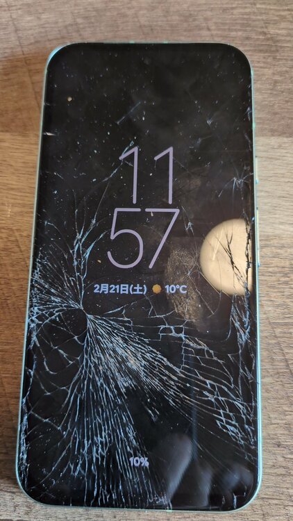 GooglePixel8a（スマホ）の商品画像 - 査定依頼日：2026年2月28日 - 最高査定価格：3,000円