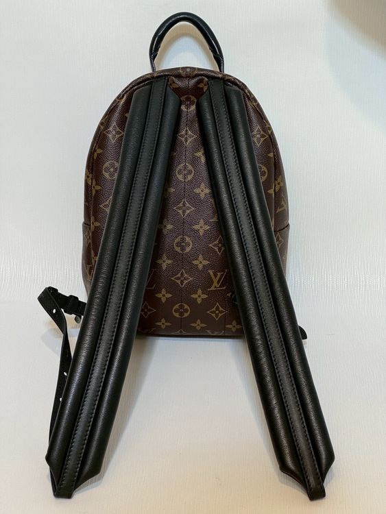 パームスプリングス（ブランドバッグ）の商品画像 - 査定依頼日：2026年4月8日 - 最高査定価格：200,000円