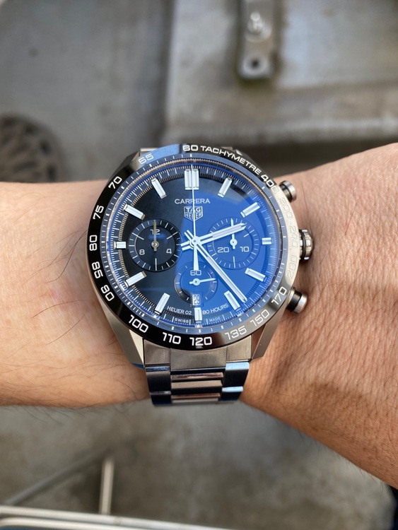 タグホイヤー カレラ CBN2A1（高級時計）の商品画像 - 査定依頼日：2025年8月29日 - 最高査定価格：400,000円