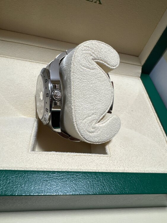 ロレックス エクスプローラー 22657（高級時計）の商品画像 - 査定依頼日：2025年5月20日 - 最高査定価格：1,490,000円