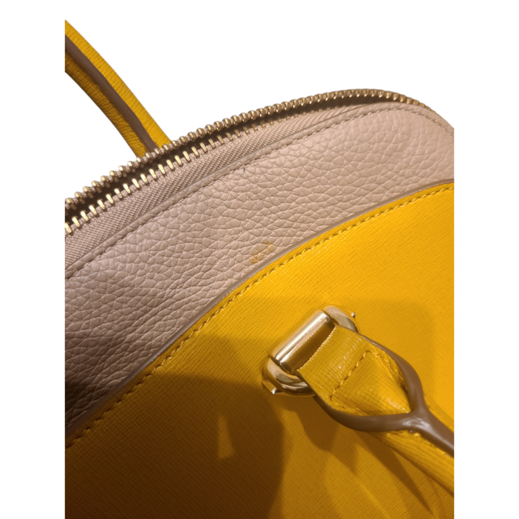 サバンナ（ブランドバッグ）の商品画像 - 査定依頼日：2025年3月16日 - 最高査定価格：3,000円