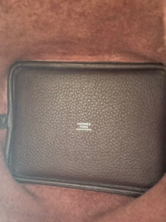 ピコタンロック（ブランドバッグ）の商品画像 - 査定依頼日：2025年5月27日 - 最高査定価格：400,000円