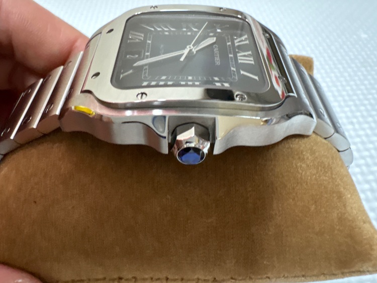 カルティエ サントス CRWSSA003（高級時計）の商品画像 - 査定依頼日：2025年8月13日 - 最高査定価格：920,000円