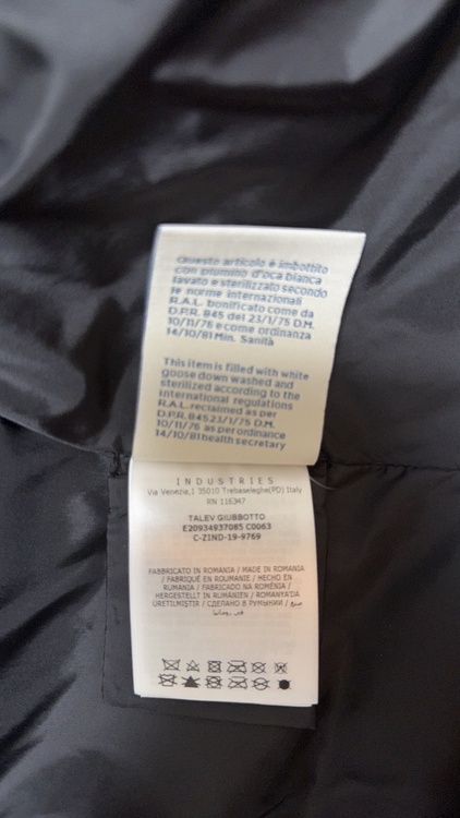 ダウン　TALEV（古着・ファッション）の商品画像 - 査定依頼日：2025年12月10日 - 最高査定価格：80,000円