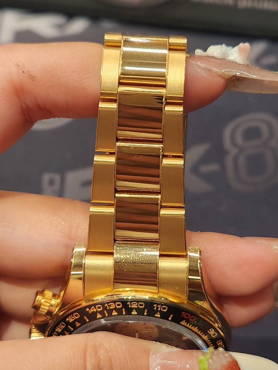 ロレックス デイトナ 126528LNるま（高級時計）の商品画像 - 査定依頼日：2025年12月10日 - 最高査定価格：32,000,000円