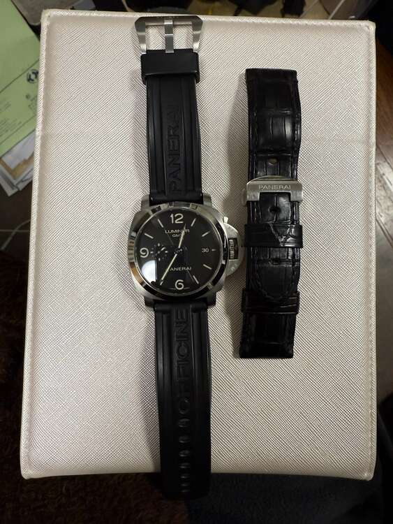 パネライ ルミノール 1950 スリーデイズGMTはオートマティック（高級時計）の商品画像 - 査定依頼日：2025年1月30日 - 最高査定価格：580,000円