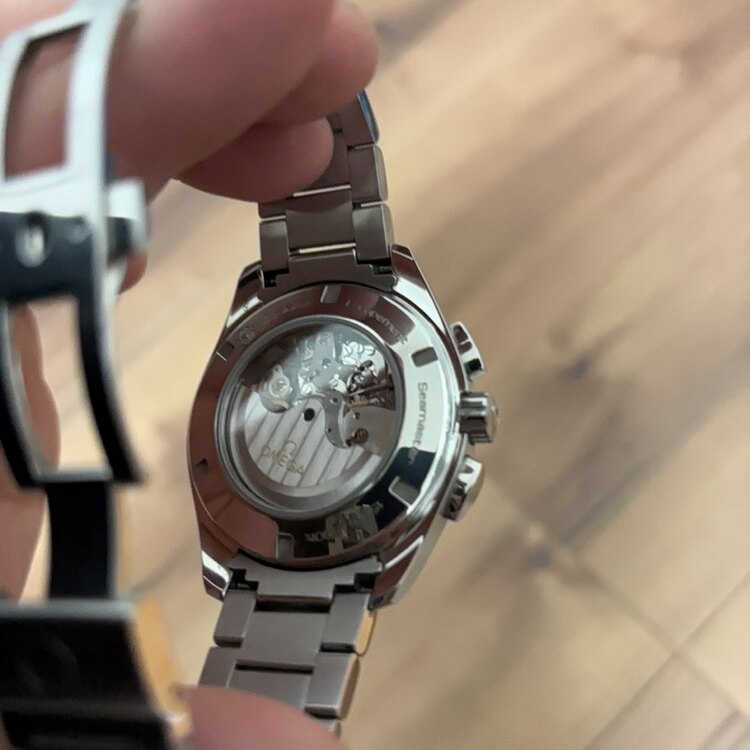 シーマスター　アクアテラ　150M　コーアクシャル　クロノグラフ　44mm（高級時計）の商品画像 - 査定依頼日：2025年5月21日 - 最高査定価格：420,000円