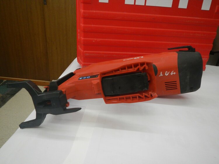 HILTI充電式鋲打ち機BX3-ME（電動工具・農機具・業務用機械）の商品画像 - 査定依頼日：2026年3月13日 - 最高査定価格：40,000円