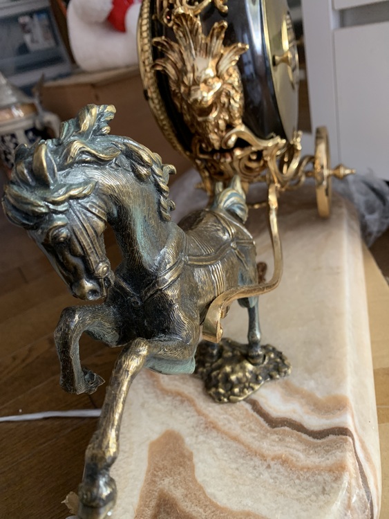 大理石　時計（美術品・骨董品）の商品画像 - 査定依頼日：2020年12月19日