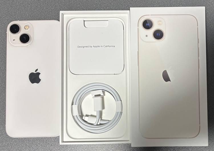 iPhone13 starlight 詳細は箱の写真参照（スマホ）の商品画像 - 査定依頼日：2026年4月27日 - 最高査定価格：38,000円