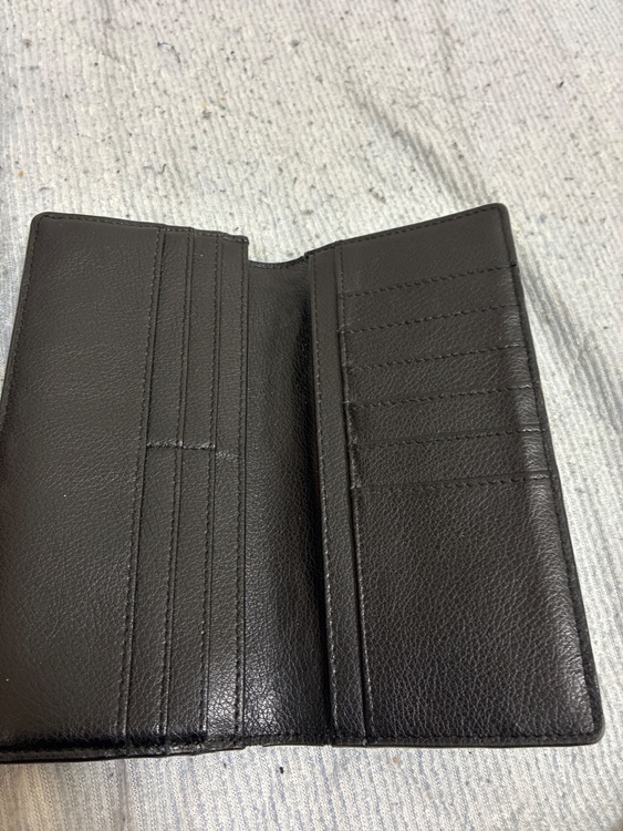 クロコダイル（ブランド財布・小物）の商品画像 - 査定依頼日：2026年2月15日 - 最高査定価格：100,000円