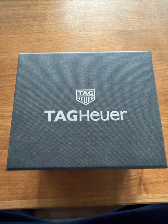 タグホイヤー カレラ CBN2013,FC6483/BRQ9386/2022.12.17（高級時計）の商品画像 - 査定依頼日：2025年12月20日 - 最高査定価格：500,000円
