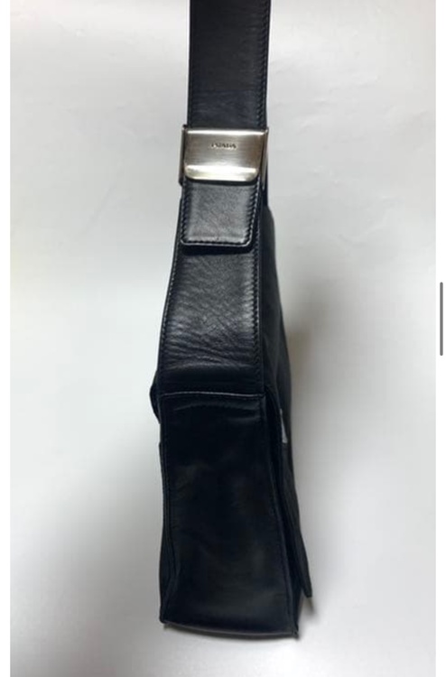 プラダ  （ブランドバッグ）の商品画像 - 査定依頼日：2025年12月10日 - 最高査定価格：100,000円