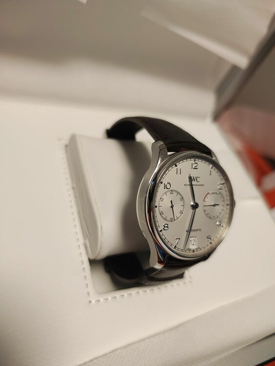 IWC ポルトギーゼ iw500712（高級時計）の商品画像 - 査定依頼日：2025年11月12日 - 最高査定価格：930,000円