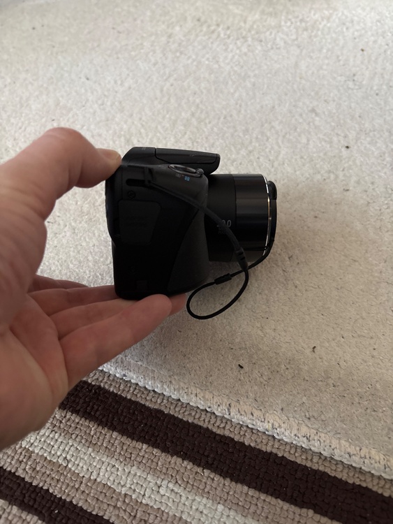 POWER Shot SX430IS（カメラ）の商品画像 - 査定依頼日：2025年12月11日 - 最高査定価格：9,500円