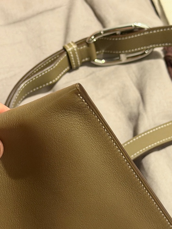 ポッシャンプリュス（ブランドバッグ）の商品画像 - 査定依頼日：2026年3月18日 - 最高査定価格：230,000円