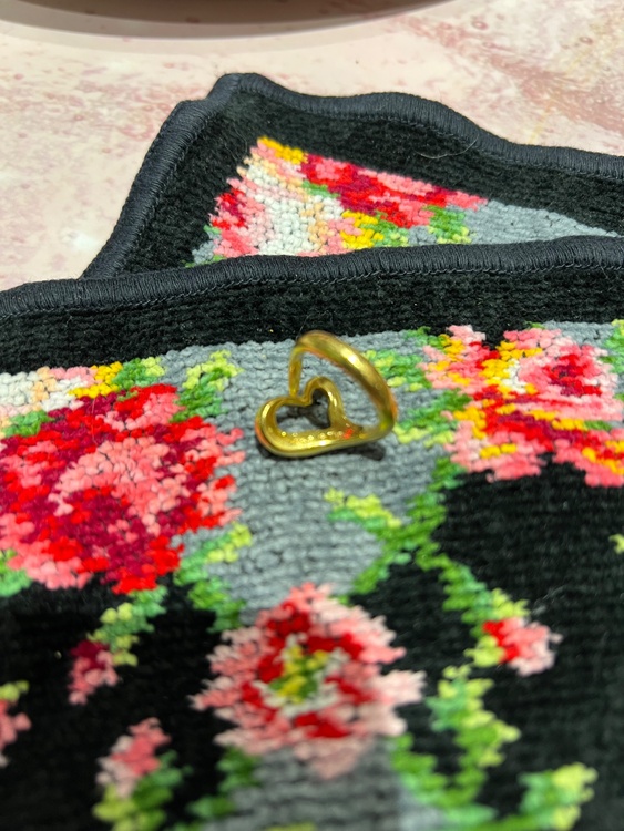 ティファニーオープンハート（金・貴金属）の商品画像 - 査定依頼日：2026年2月24日 - 最高査定価格：230,000円