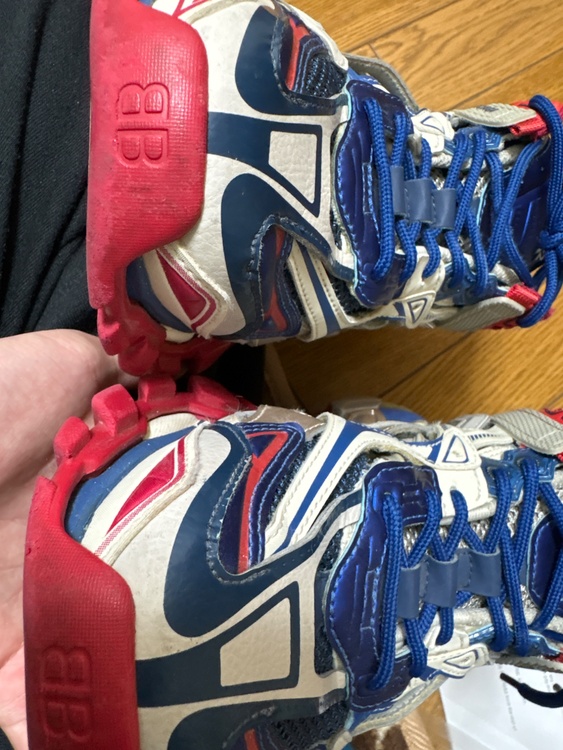 バレンシアガ  （ブランドバッグ）の商品画像 - 査定依頼日：2026年3月27日 - 最高査定価格：32,000円