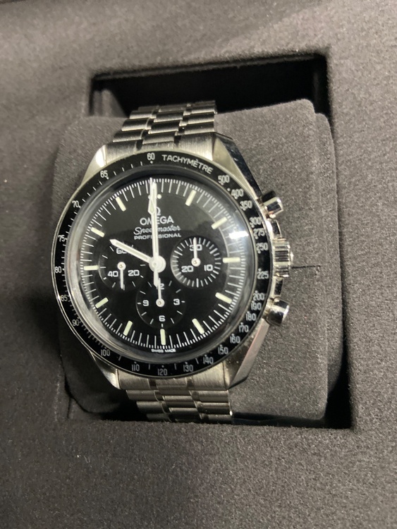 オメガ スピードマスター 310.30.12.50.01.001（高級時計）の商品画像 - 査定依頼日：2026年2月24日 - 最高査定価格：800,000円