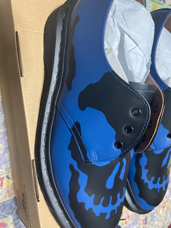 Supreme Dr.Martens 1461 Skull 3 Eye Shoe（古着・ファッション）の商品画像 - 査定依頼日：2026年9月1日 - 最高査定価格：18,000円