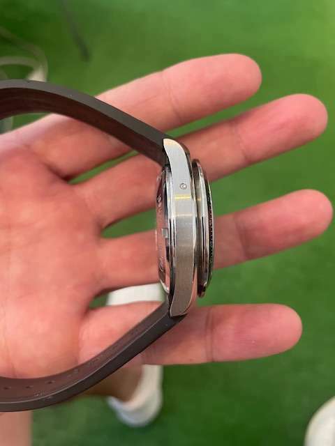 オメガ スピードマスター （高級時計）の商品画像 - 査定依頼日：2025年5月28日 - 最高査定価格：400,000円