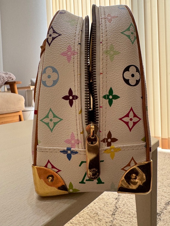 ルイヴィトン マルチカラー （ブランドバッグ）の商品画像 - 査定依頼日：2025年8月20日 - 最高査定価格：130,000円