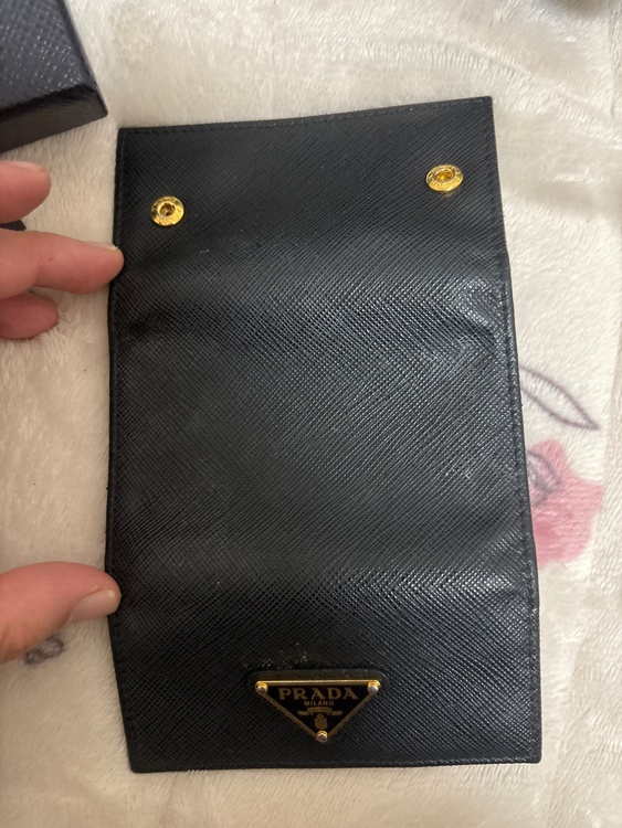 プラダ  （ブランドバッグ）の商品画像 - 査定依頼日：2026年3月5日 - 最高査定価格：25,000円