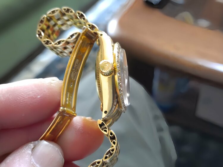 ロレックス デイトジャスト 75（高級時計）の商品画像 - 査定依頼日：2026年3月30日 - 最高査定価格：3,000,000円