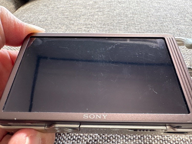 サイバーショット（カメラ）の商品画像 - 査定依頼日：2026年3月26日 - 最高査定価格：7,000円