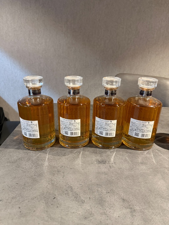 響（お酒）の商品画像 - 査定依頼日：2025年11月25日 - 最高査定価格：72,000円