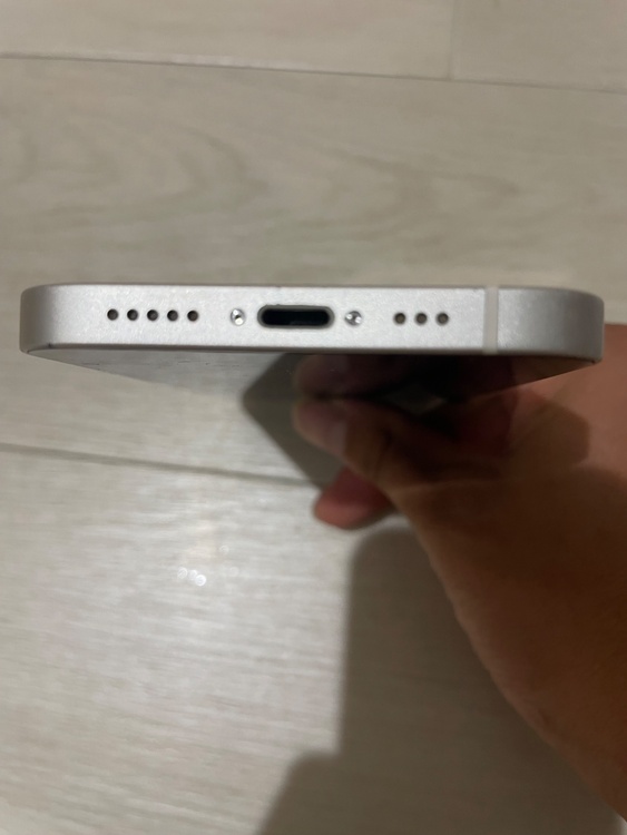 iPhone12（スマホ）の商品画像 - 査定依頼日：2026年7月30日 - 最高査定価格：5,000円