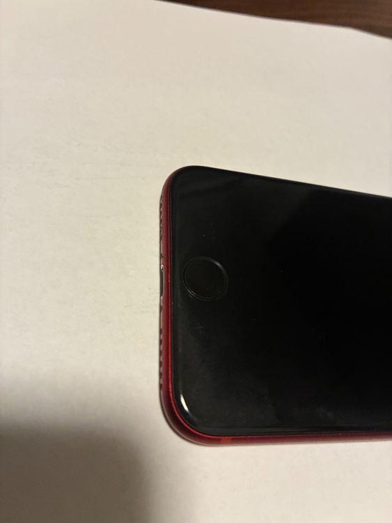 iPhoneSE3（スマホ）の商品画像 - 査定依頼日：2026年3月14日 - 最高査定価格：5,000円