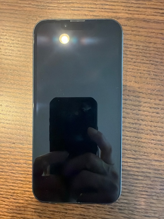 iPhone iPhone 13 128GB au（スマホ）の商品画像 - 査定依頼日：2026年8月12日 - 最高査定価格：35,500円