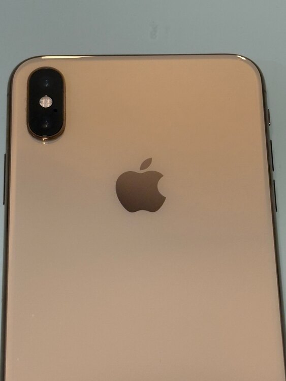 iPhone XS MAX（スマホ）の商品画像 - 査定依頼日：2025年5月13日 - 最高査定価格：19,000円